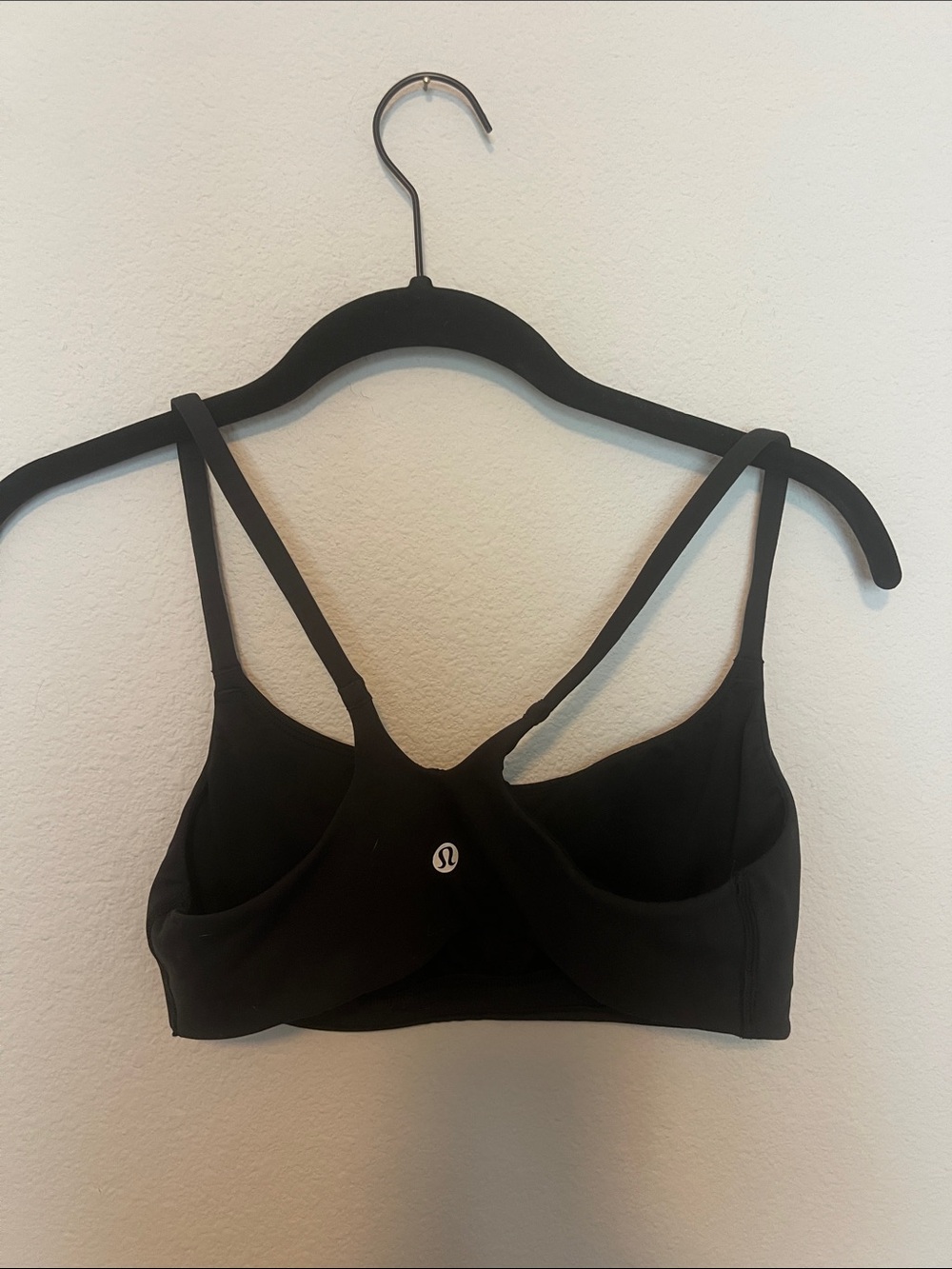 Lululemon Wunder Train Strappy Racer Bra in Black - Picture 4 of 4